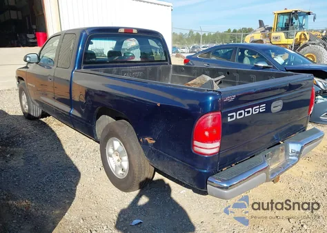 2000 Dodge Dakota Slt/Sport from USA, damaged, VIN 1B7GL22X6YS638460